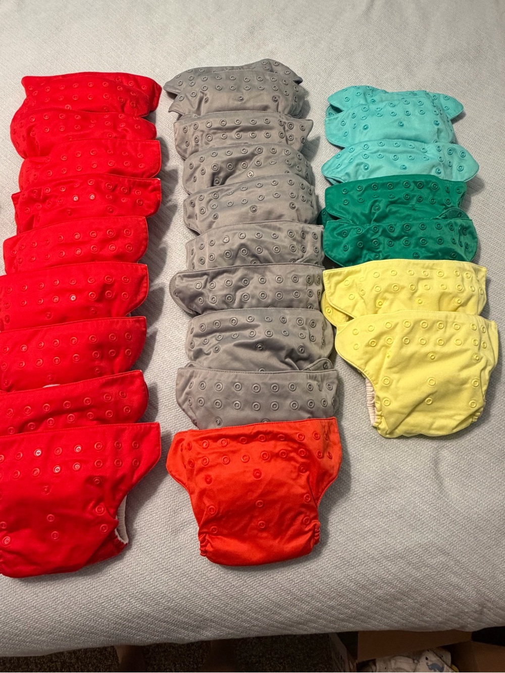 bumGenius Freetime™
2.0 All-In-One One-
Size Cloth
Diaper